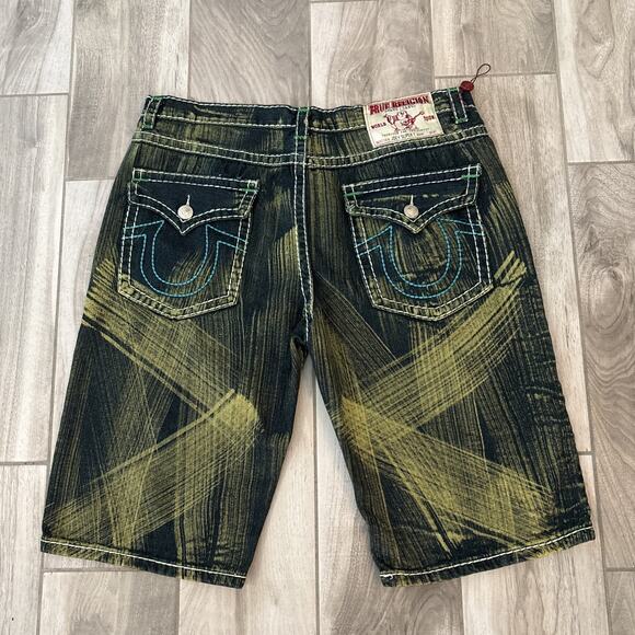 True Religion Made In USA Joey Super T Jean Shorts Jorts Size 42 Green Blue 15” - Picture 1 of 8